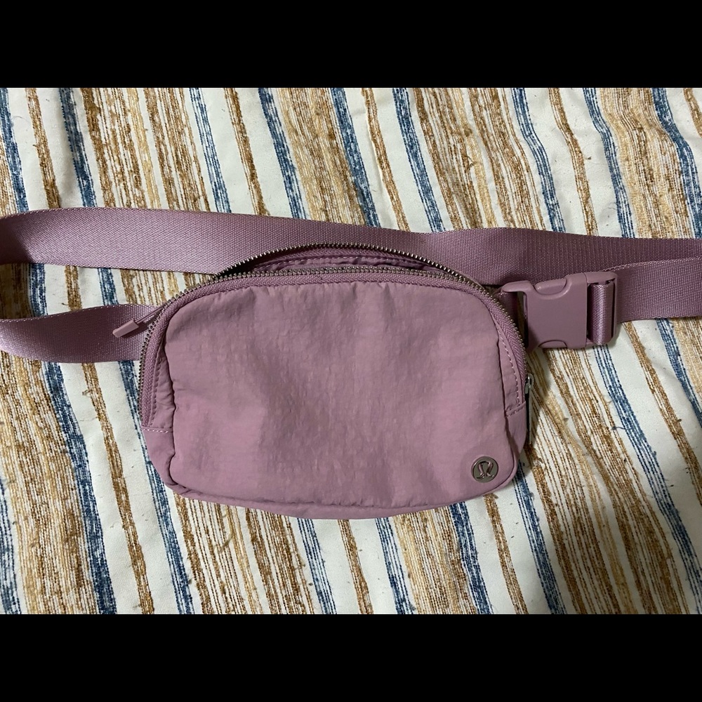 Lululemon Belt Bag